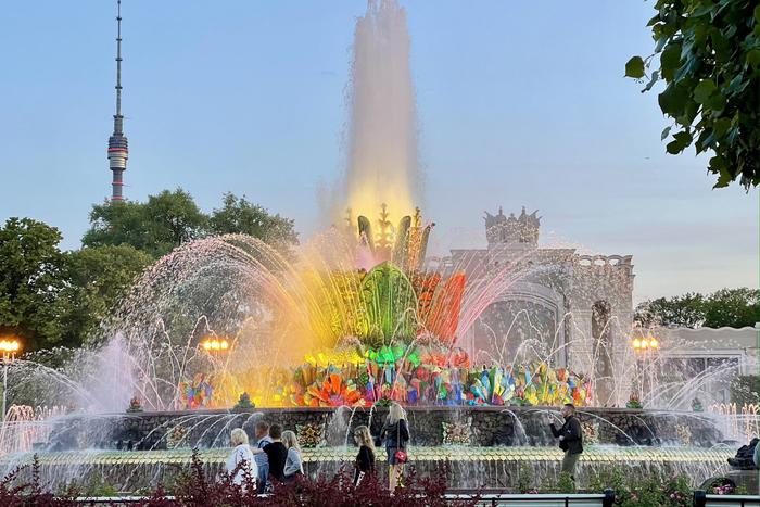 В Москве понедельник объявили выходным днём