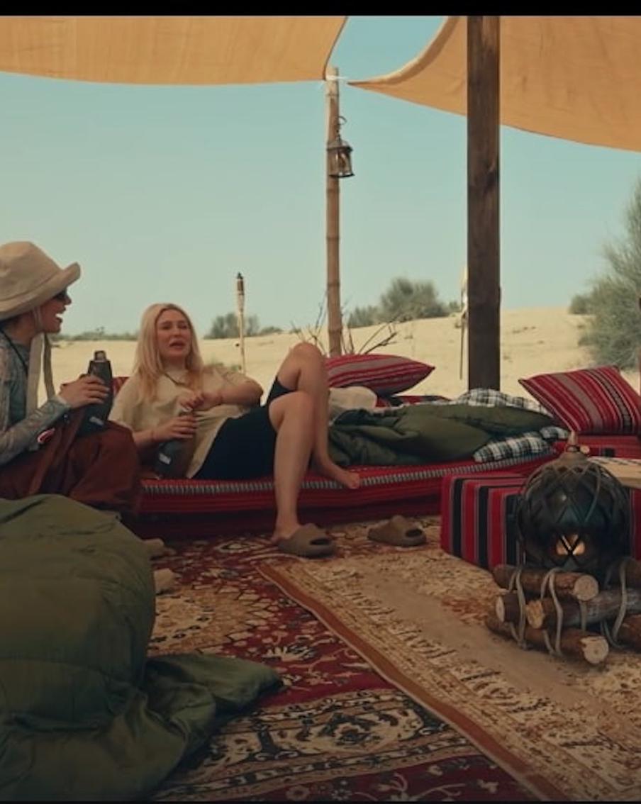 В новом реалити-шоу "Выжить в Дубае" знаменитости и люди из глубинки борются за место не под солнцем