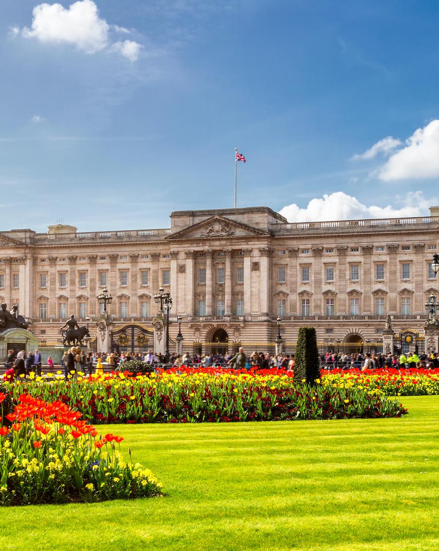 Британская корона жёстко экономит: монаршие особы живут при температуре всего плюс 19 в лондонском замке