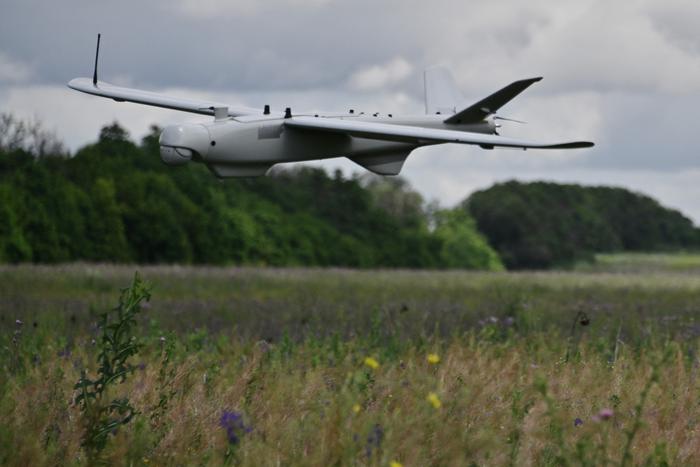 У российских войск появилась новая "дронобойка": против беспилотников уже используется отечественная система "Аргус-Антидрон"