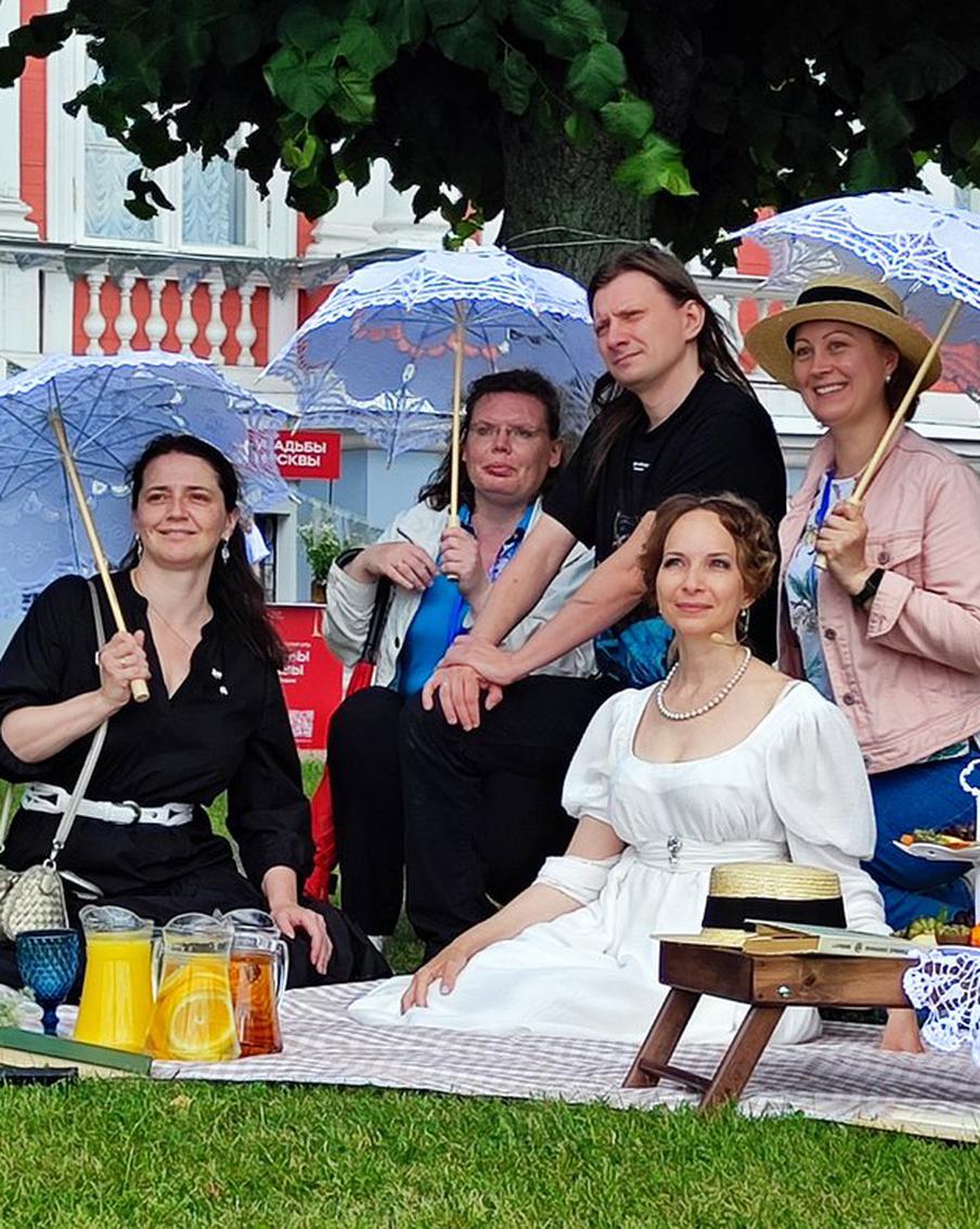 Московские усадьбы открывают двери: Metro узнало, как организовывали пикники для дворян