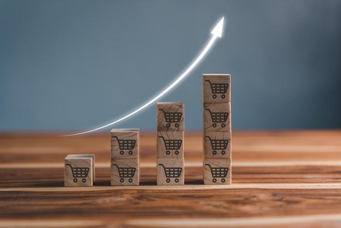 В России выросло число выданных кредитов: они прибавили в суммах займа, но отдавать их готовы быстрее