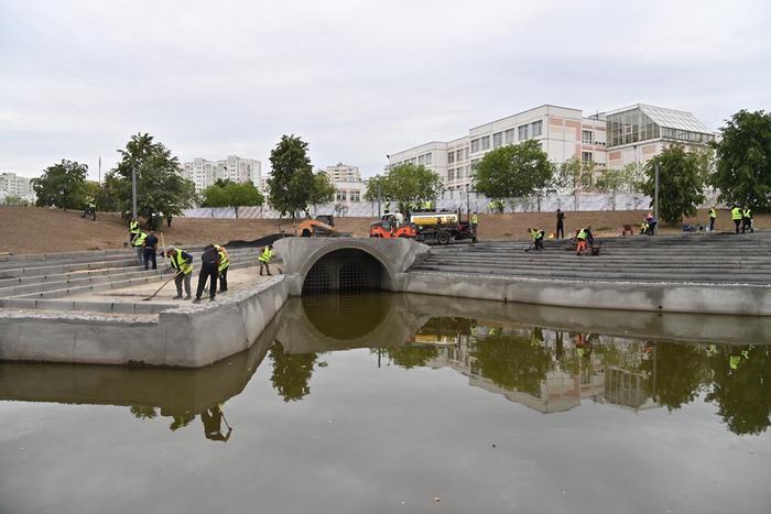 Собянин рассказал о благоустройстве прудов-регуляторов в районе Марьино