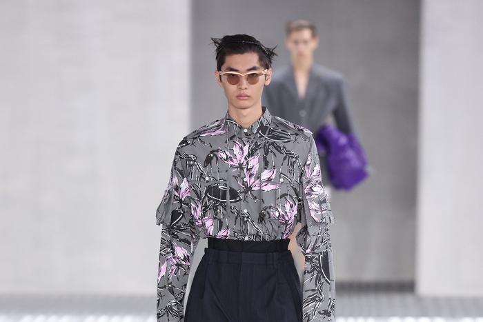 Короткие шорты и длинные рукава: главные тренды с мужской Недели моды