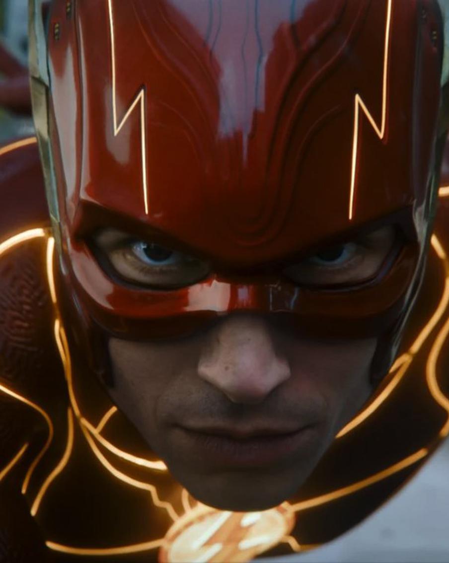 Спасти прошлое, чтобы усложнить настоящее: такая коллизия ждёт зрителей фильма "Флэш"