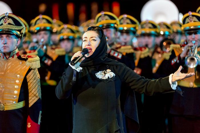 Гвердцители объяснила, почему не убрала из репертуара русские песни: певица заявила, что её концерты невозможно представить без разнообразия