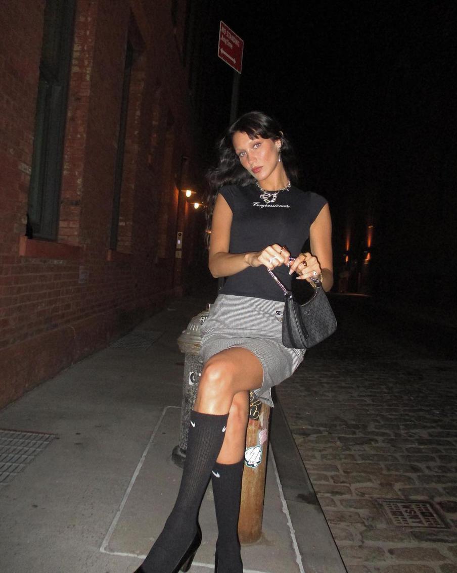 Белла Хадид.