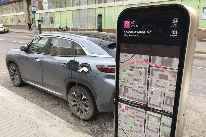 Депутат Артемьев: Совершенствование зарядной инфраструктуры продвигает технику с электродвигателями