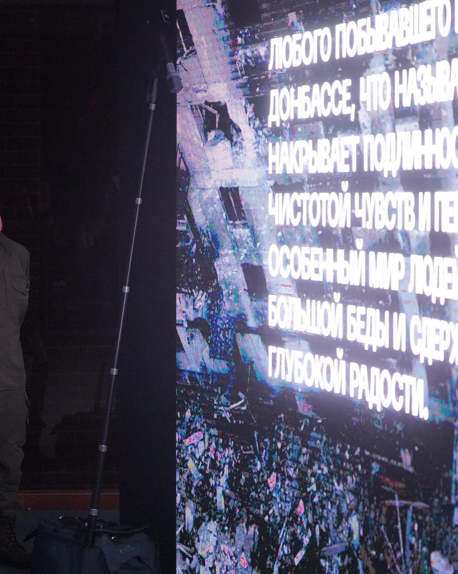 Будущий контрактник рассказал, что на решение защищать страну его вдохновил Владимир Соловьёв. Их мнения во многом сходятся