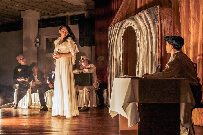 От театра не зарекайся: девчонки из СИЗО попали в Чистилище