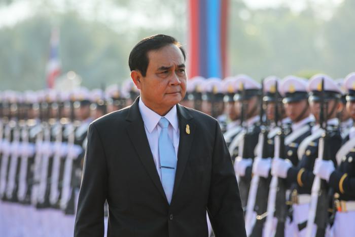 Премьер Таиланда объявил об уходе из политики