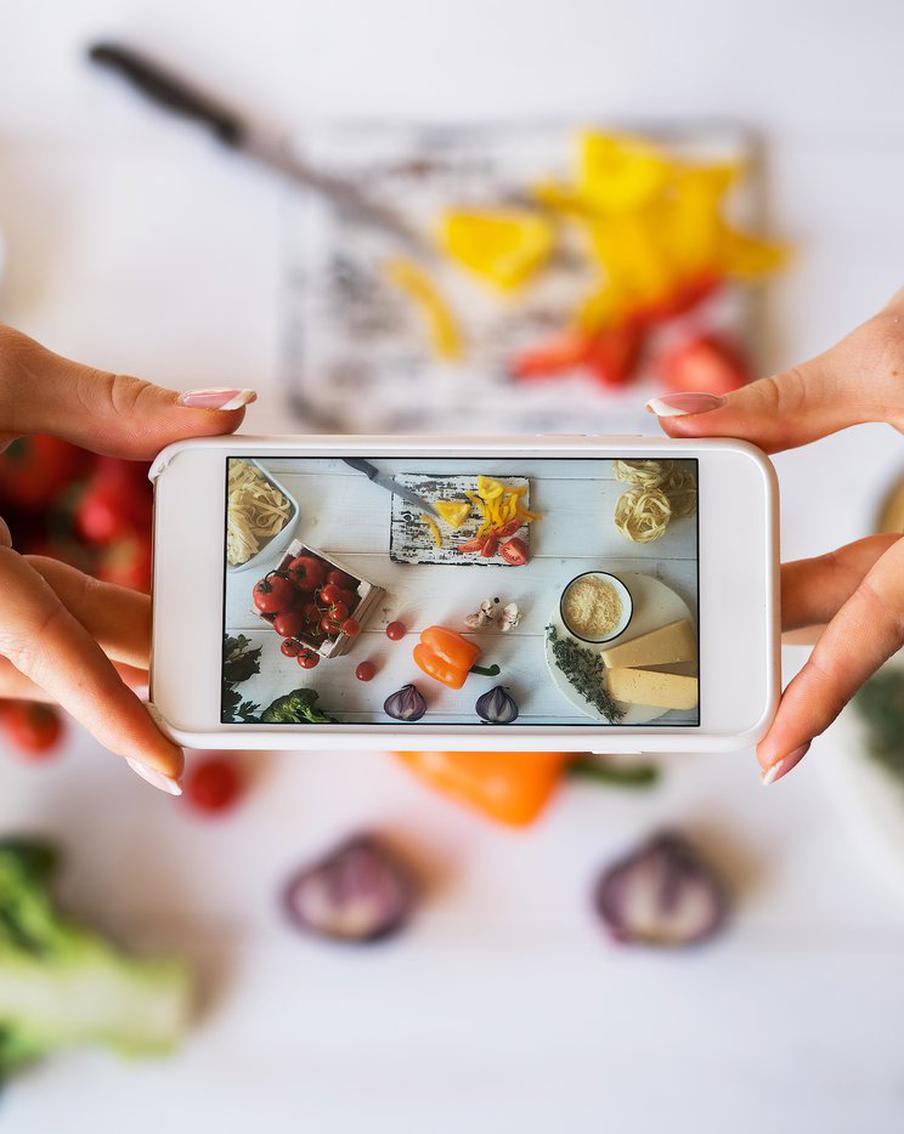 Metro в очередной раз узнало, чем в этом месяце нас удивили кулинарные каналы на разных платформах