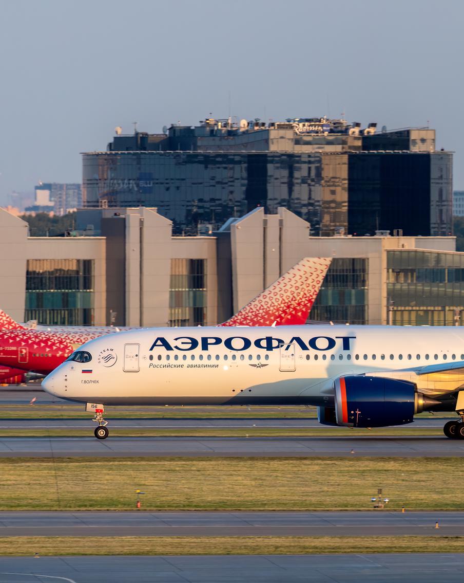 Аэрофлот набирает сотрудников: до конца года примут на работу более 900 бортпроводников