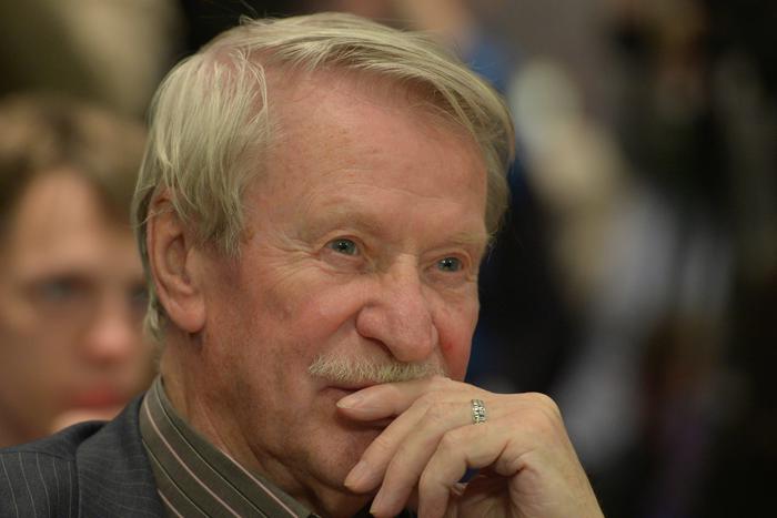 Актёра Ивана Краско прооперировали в Петербурге