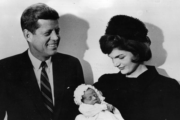 Выходит в свет сенсационная биография Кеннеди