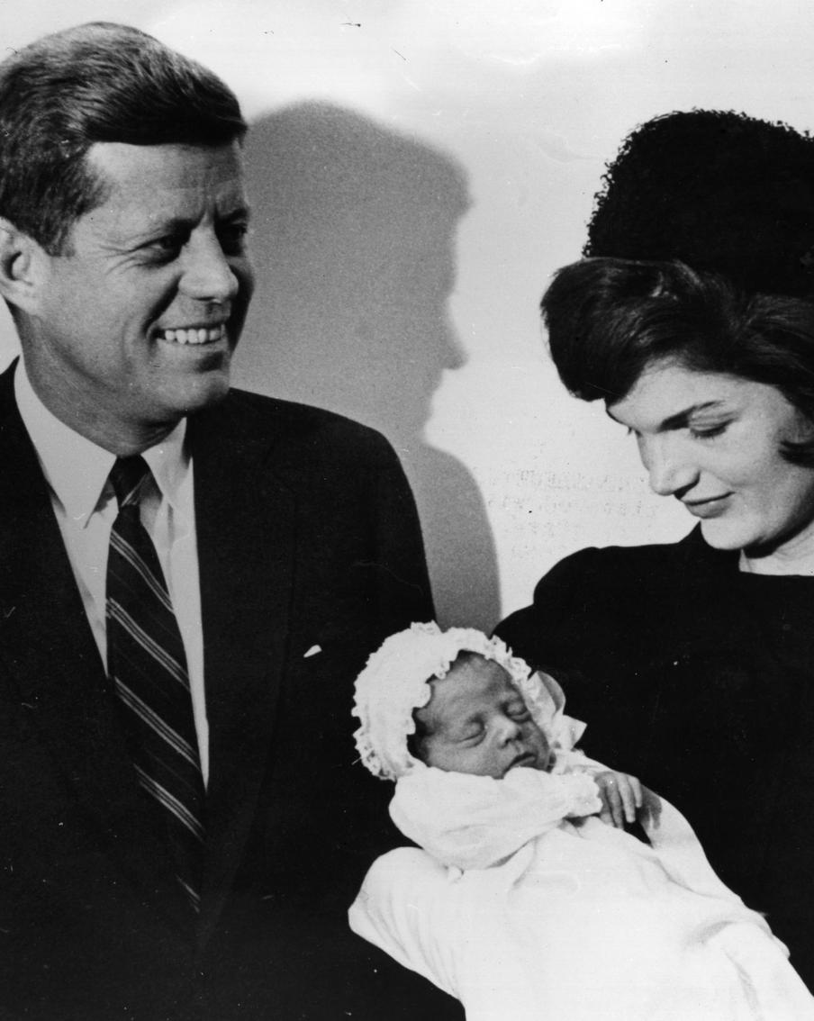 Выходит в свет сенсационная биография Кеннеди