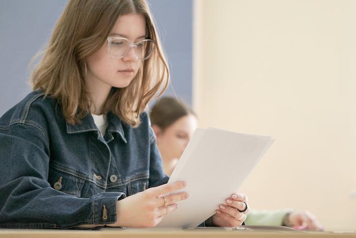 Собянин: Количество набравших 100 баллов по ЕГЭ московских выпускников выросло на 45%