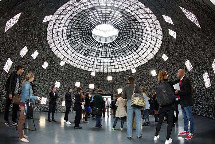 Музеи открыты для школьников Москвы: они могут посетить их безвозмездно, доехав на бесплатных автобусах