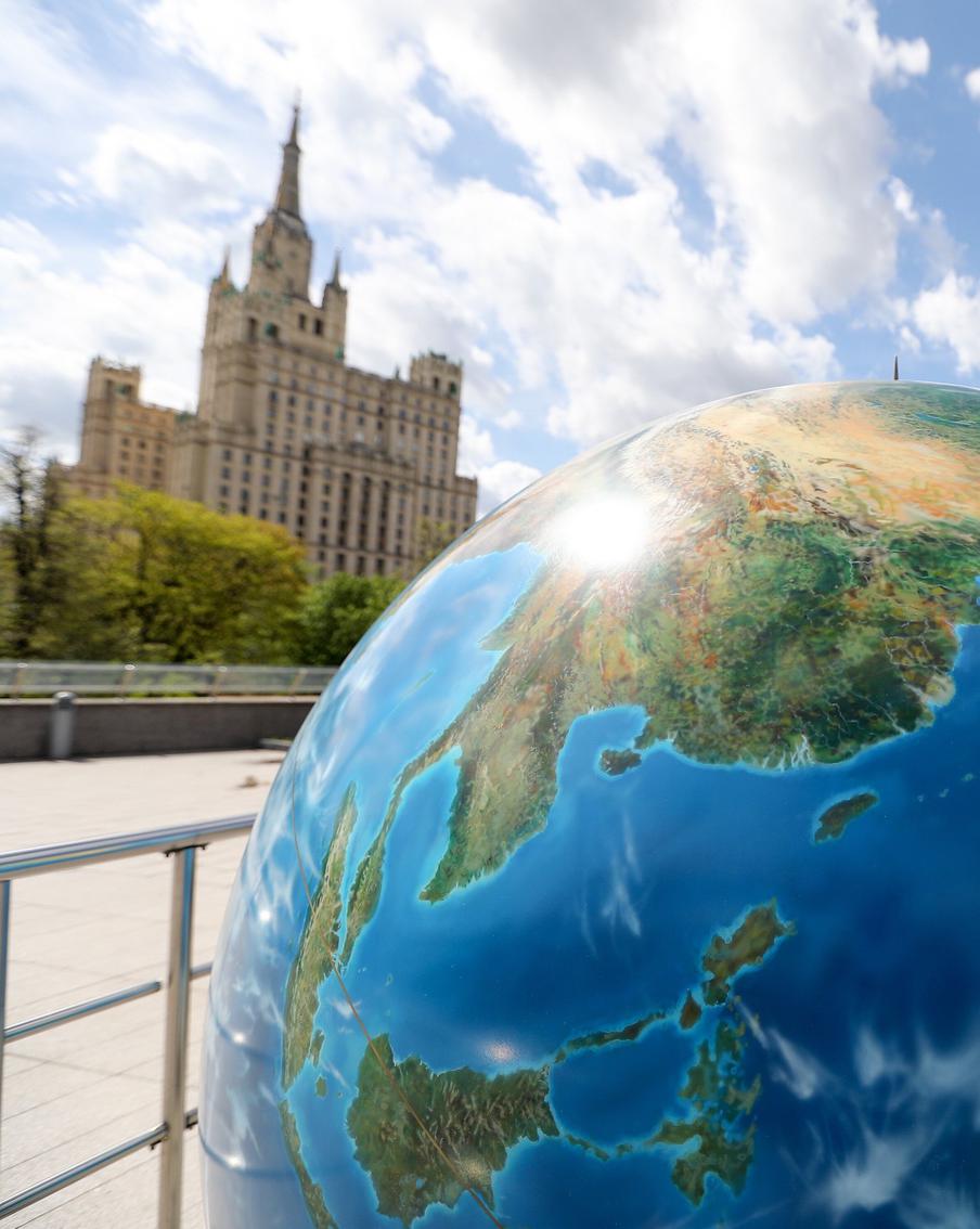 Собянин пригласил горожан проголосовать на "Активном гражданине" за лучшие фото конкурса "Планета Москва"