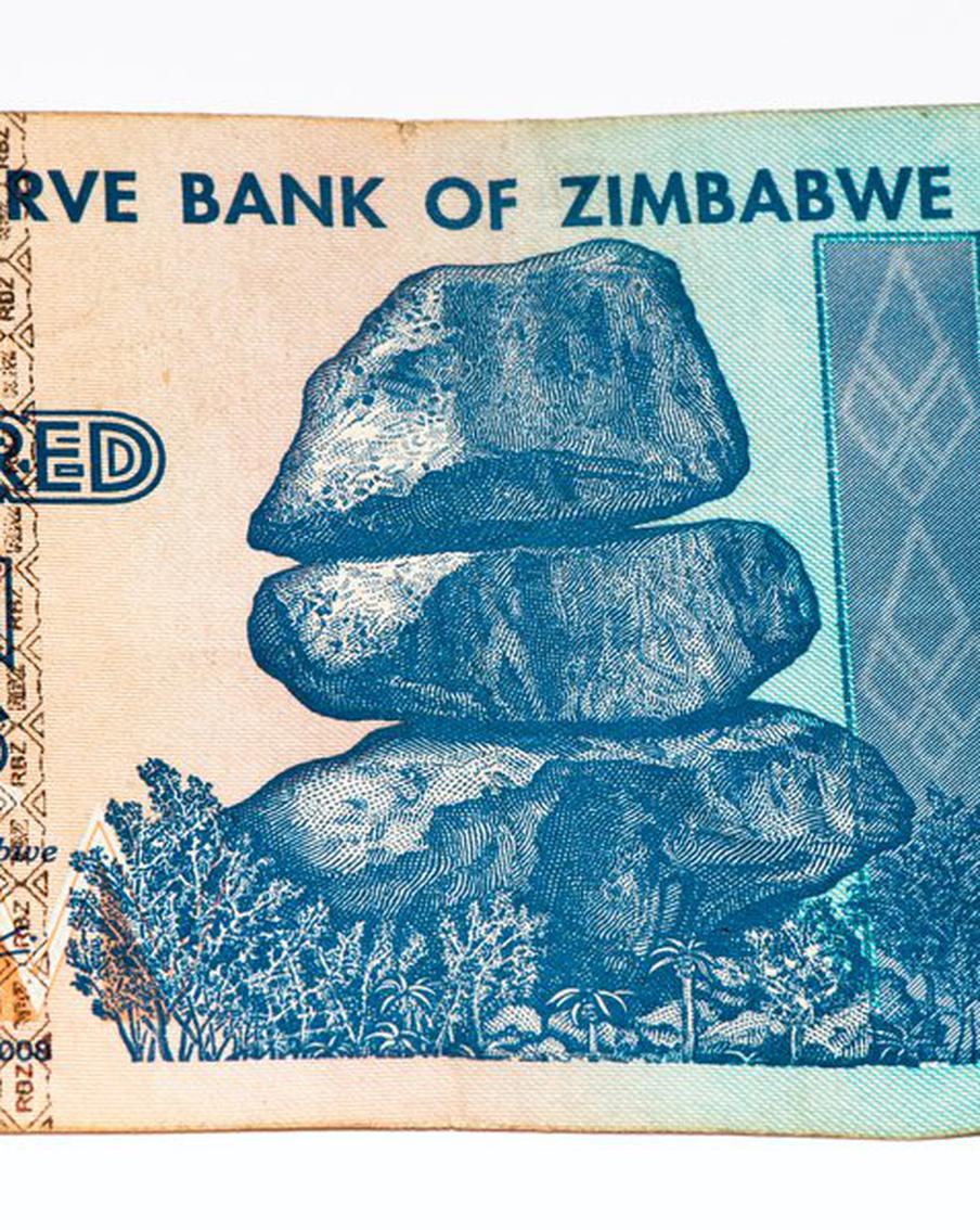 Экзотики хочется: сколько стоят басурманские деньги