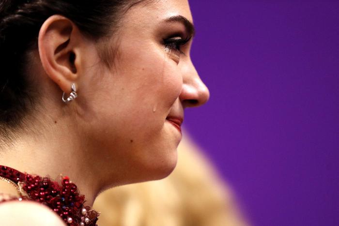 Фигуристка Евгения Медведева попала в аварию