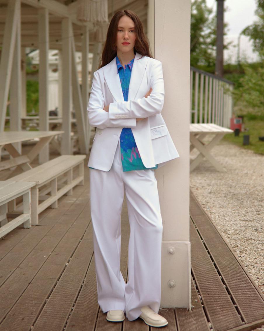 Костюм из хлопка Akhmadullina Dreams (13 980 руб.)