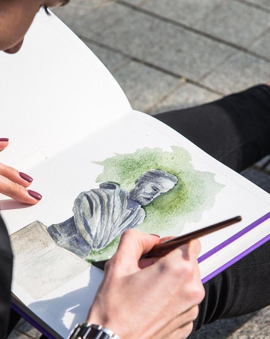 В каких столичных парках и когда можно от души порисовать