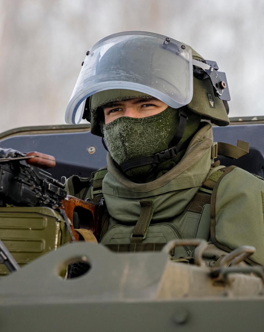 Госдума приняла ключевые положения о службе в армии РФ