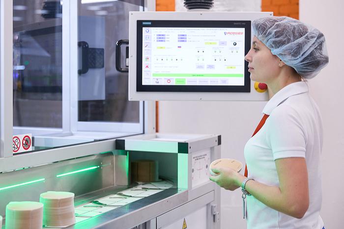 Собянин: Резидент ОЭЗ "Технополис Москва" поставил городу более 3 млн медизделий по офсетному контракту