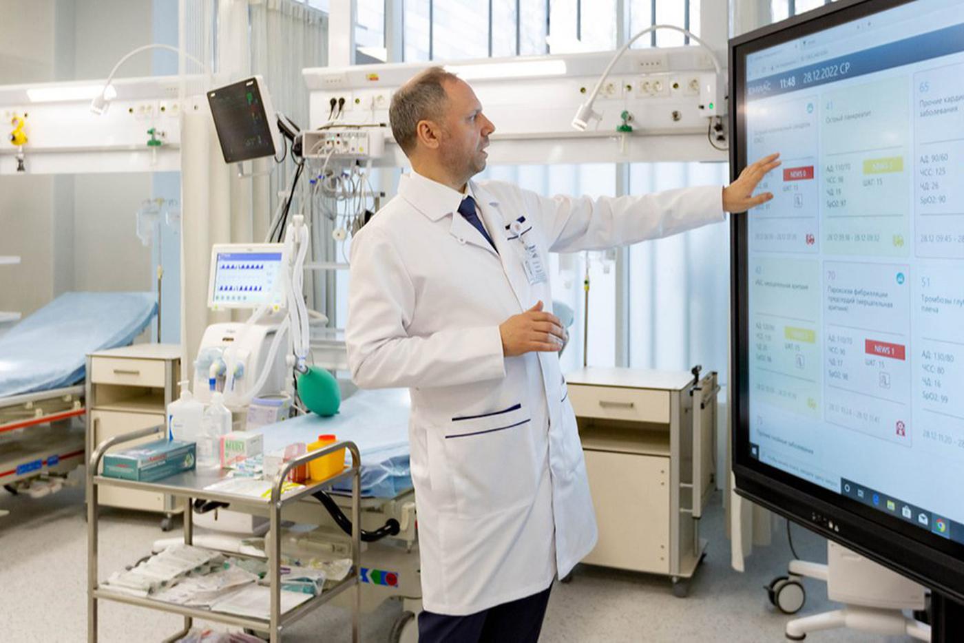 Собянин: в ближайшие два года завершится реконструкция всех столичных поликлиник