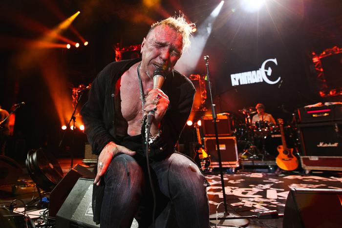 Гарик Сукачёв был доставлен в клинику