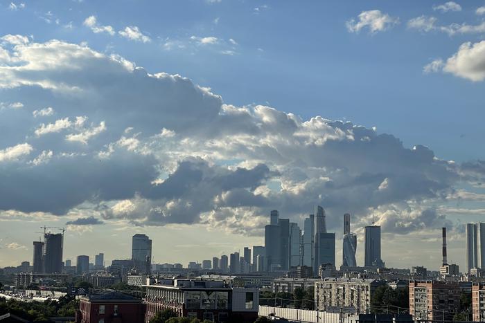 Москвичам и жителям Подмосковья  рассказали о погоде в этот понедельник