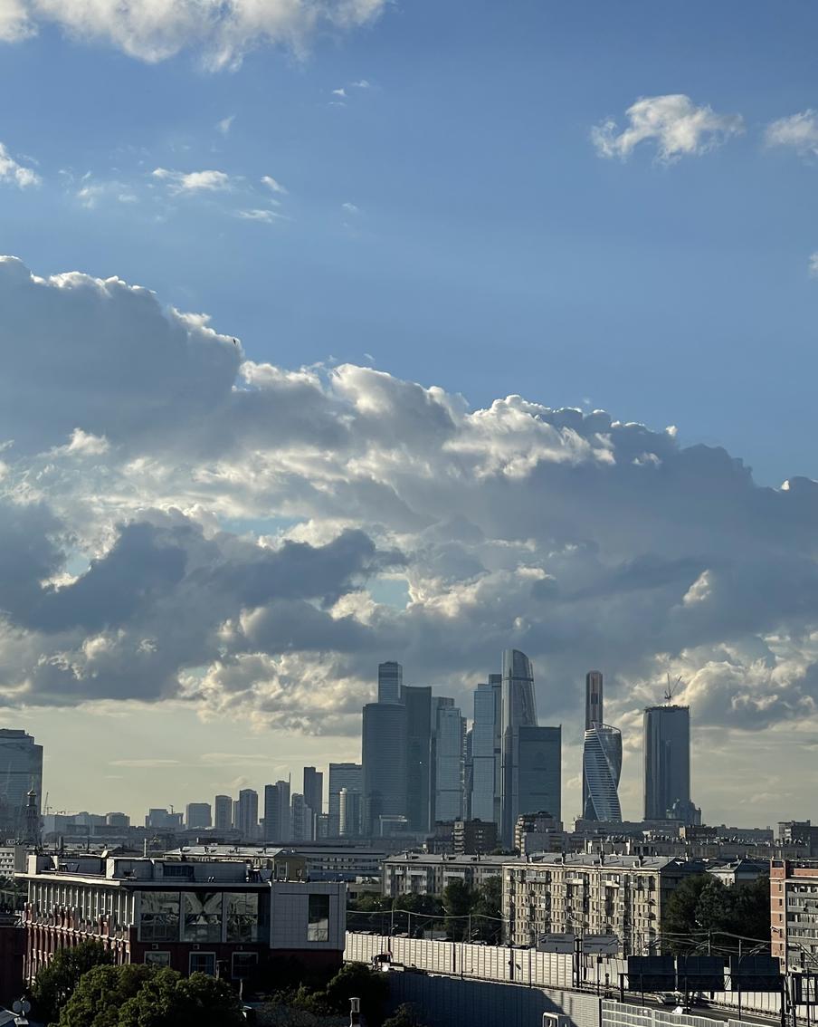 Москвичам и жителям Подмосковья  рассказали о погоде в этот понедельник