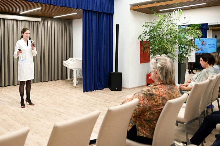 Собянин рассказал, как проект "Школа здоровья" помогает повысить качество жизни горожан старшего возраста