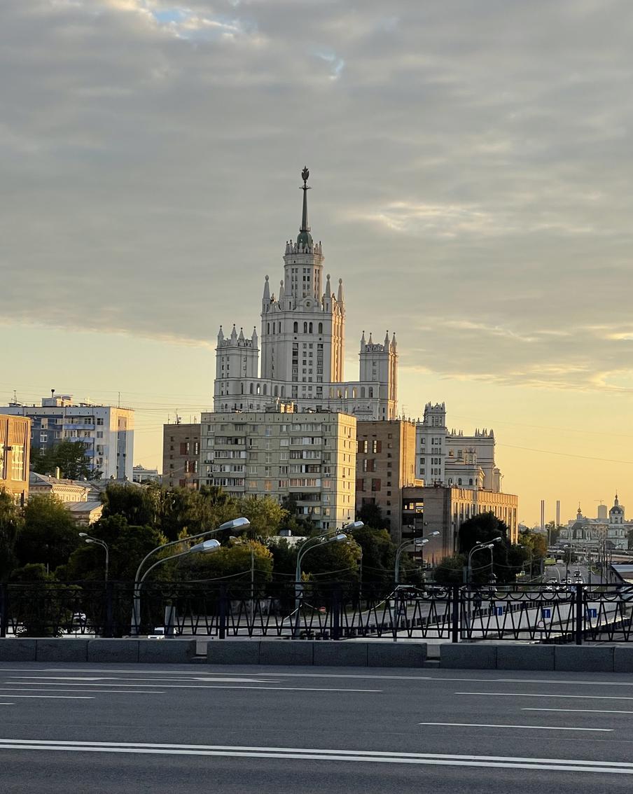 Синоптик рассказал москвичам и жителям Подмосковья &nbsp;о погоде в этот вторник