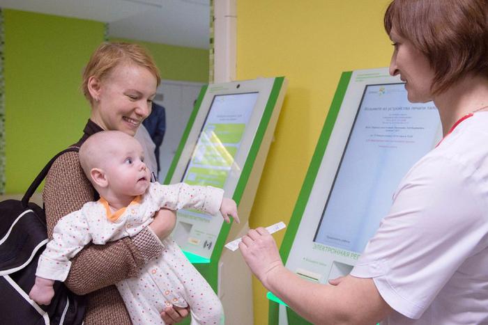 В Раменках открылась после ремонта поликлиника. Кроме неё, свои двери открыли ещё 6 медучреждений