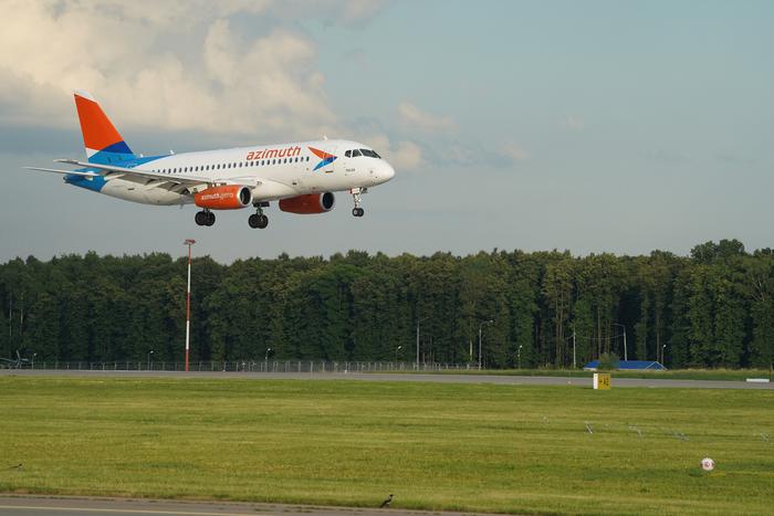 Аэропорт Внуково сообщил о снятии ограничений на движение самолётов в небе