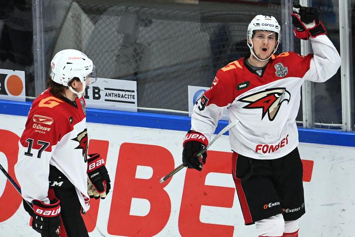 Стало известно имя самого высокооплачиваемого игрока КХЛ