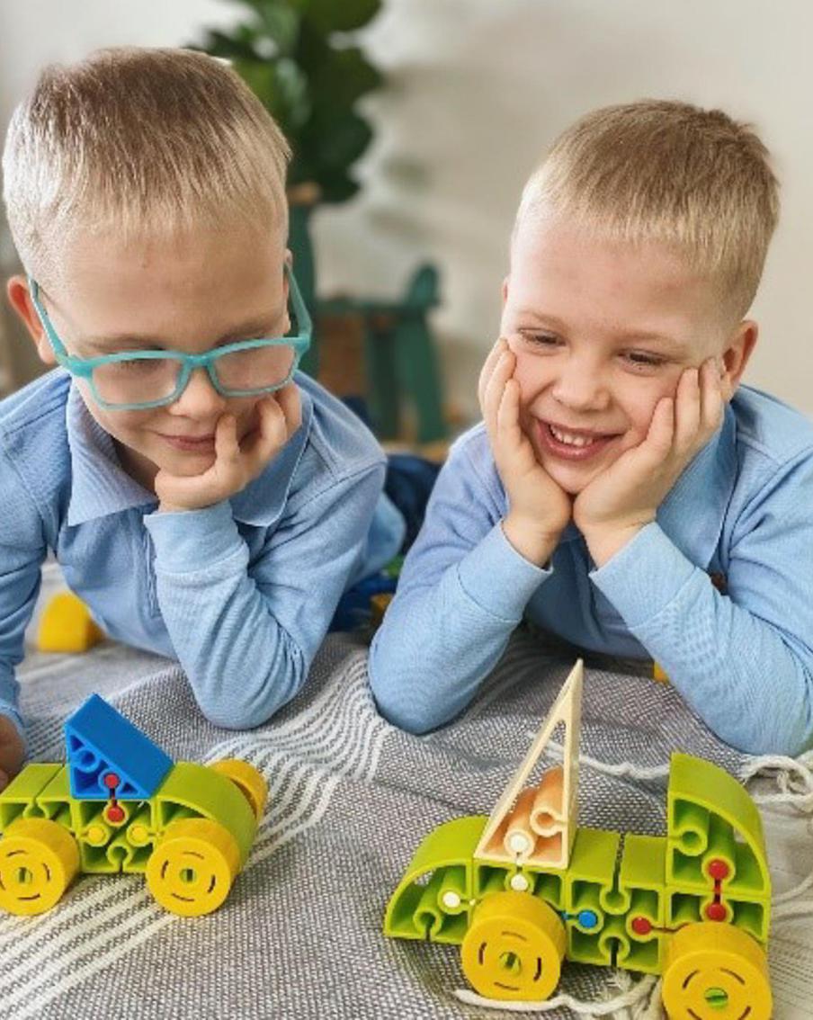 Дети не останутся без игрушек: в столице растёт их производство