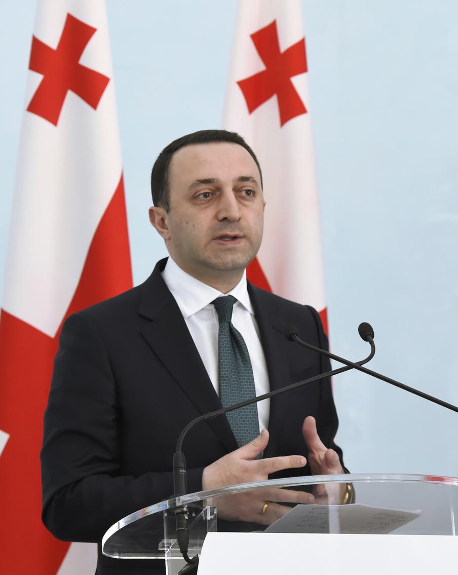 Грузия заявила, что хочет вернуть Абхазию и Южную Осетию мирным путём