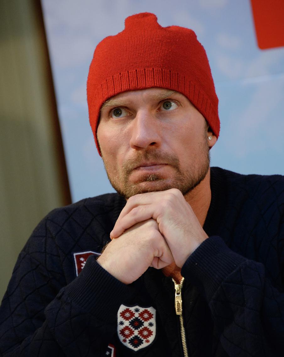 Роману Костомарову установили протезы для бега