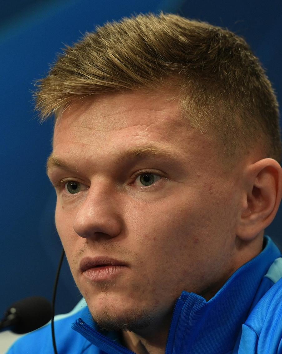 Президент ФК "Урал" сообщил, что Шатов приостановил карьеру