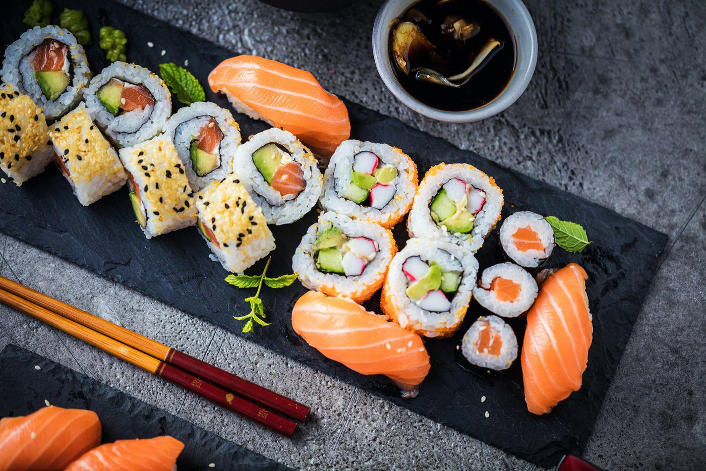 Самые вкусные суши в японии фото 81