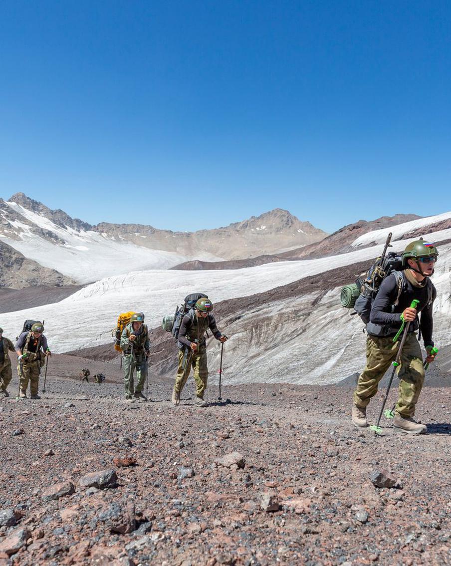 На туристов в Кабардино-Балкарии обрушилась горная порода