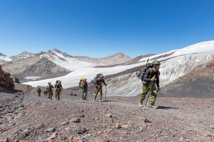 На туристов в Кабардино-Балкарии обрушилась горная порода