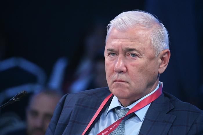 В Госдуме заявили, что россияне безразличны к высокому курсу доллара