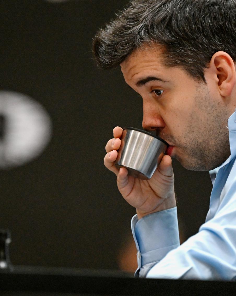 Карьера Непомнящего летит под откос: сильнейший шахматист России завершил выступления на Кубке мира ФИДЕ