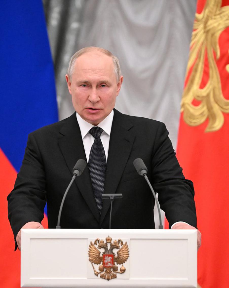 Владимир Путин побывал в Ростове-на-Дону и провёл совещание в штабе группировки СВО