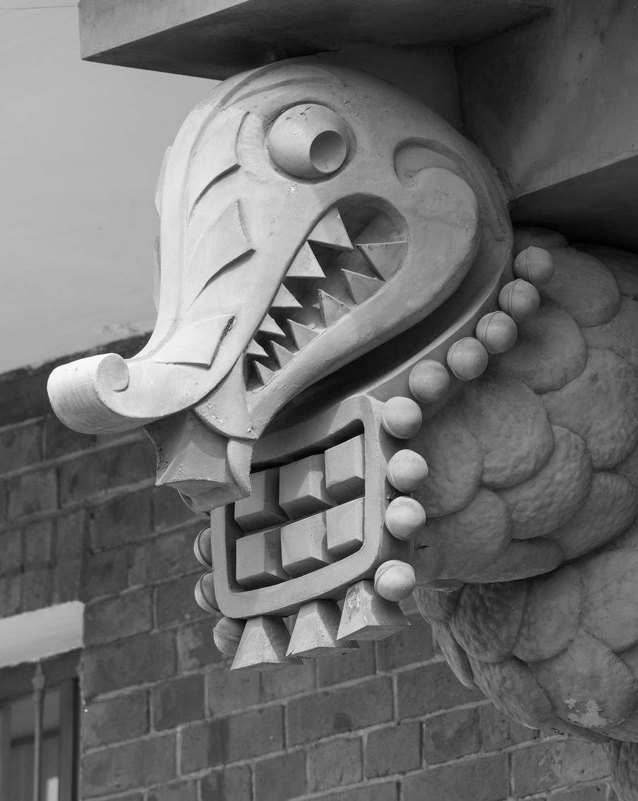 Лев и единорог появились на здании Печатного двора ещё при Иване Грозном