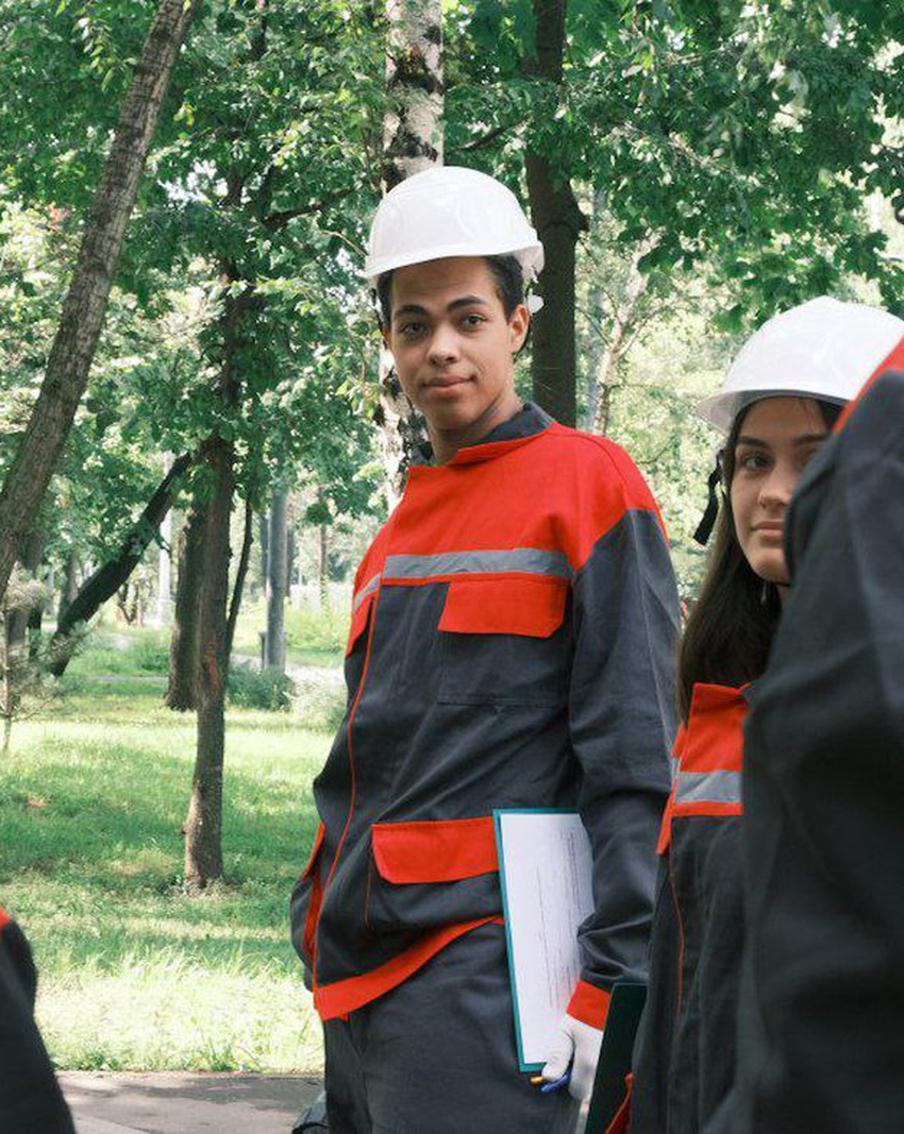 Москвич с сенегальскими корнями мечтает изучить каждый дом в Москве и работать в ЖКХ